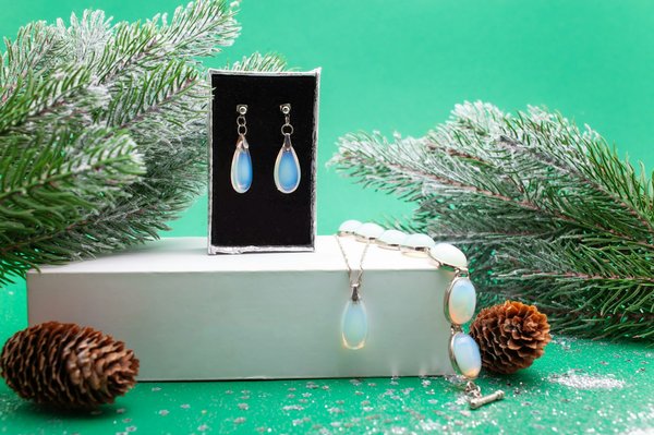 Découvrez notre collection bracelet noël pour des fêtes magiques